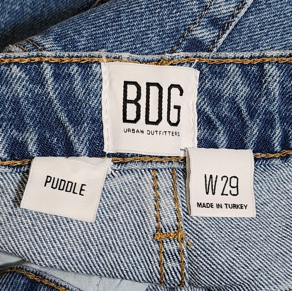 Urban Outfitters BDG Puddle Distressed Super High Waist Wide Leg Jeans Size 29W - Picture 11 of 15